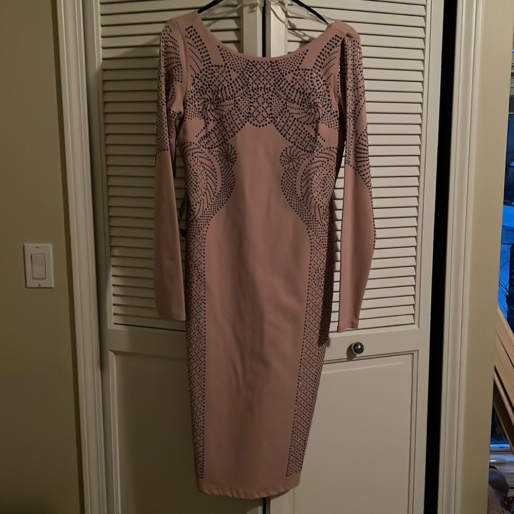 Nwt bebe embellished long sleeve dress size L